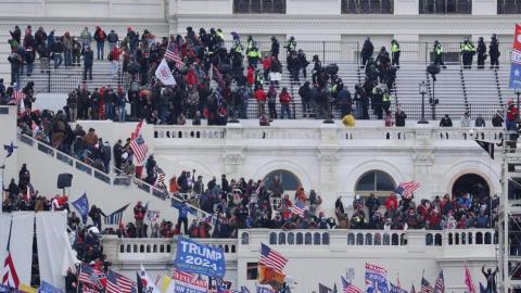 Asalto al parlamento de EEUU - Del sueño al derrumbe americano