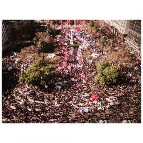 Poner la lucha contra el ajuste en el centro